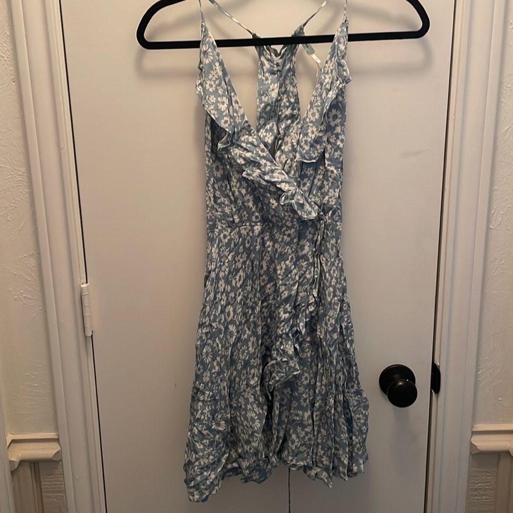 Kimichi Blue floral dress. Lace up in the back